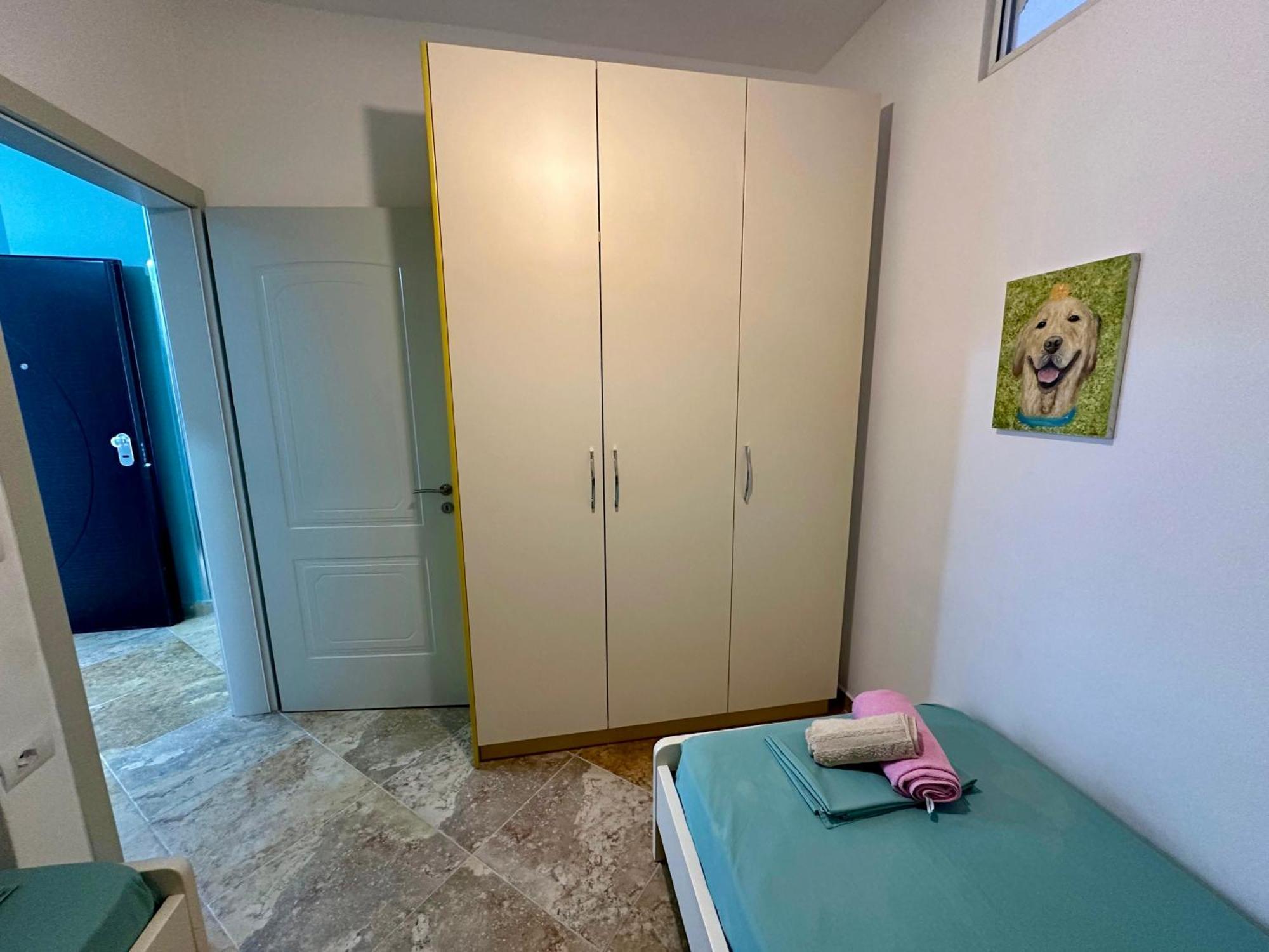 Beach Front Apartment Vlore Ngoại thất bức ảnh
